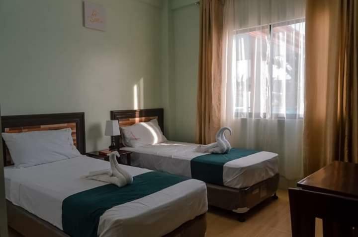 Adams View Hotel Moalboal Εξωτερικό φωτογραφία